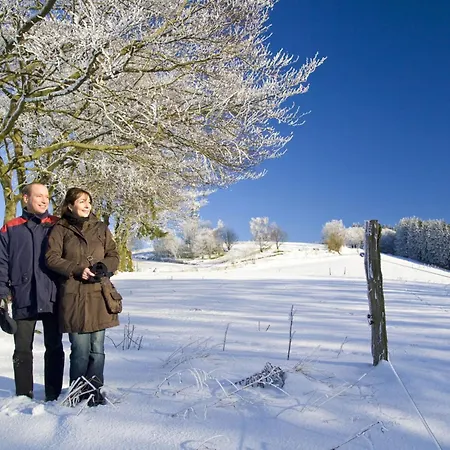 Panoramic View Modern Retreat בית נופש *