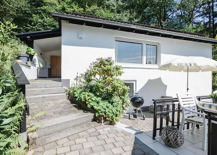 Panoramic View Modern Retreat * 埃斯洛黑